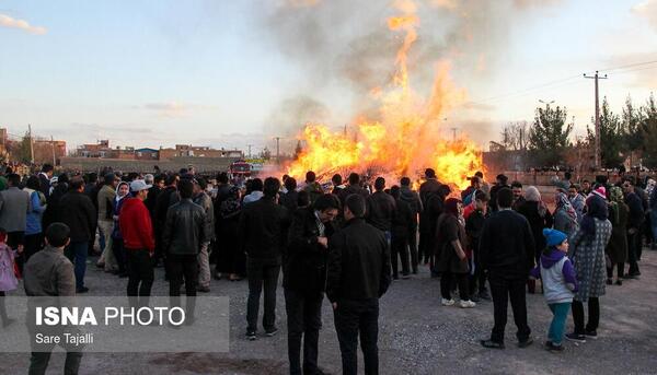 عکس آتش جشن سده