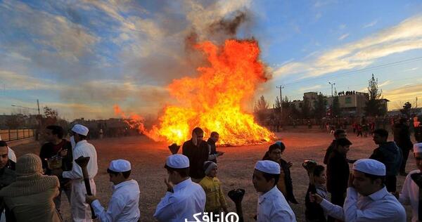 عکس آتش جشن سده