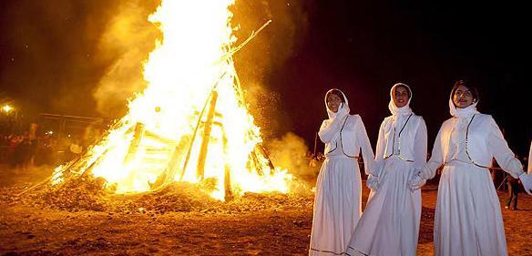 عکس آتش جشن سده