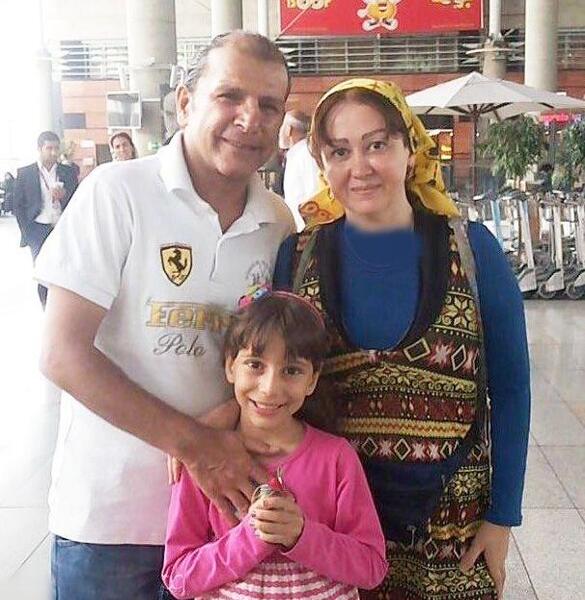 عکس ژاله صامتی در لیسانسه ها