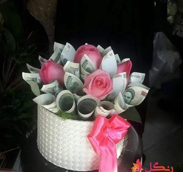 عکس دسته گل با تراول