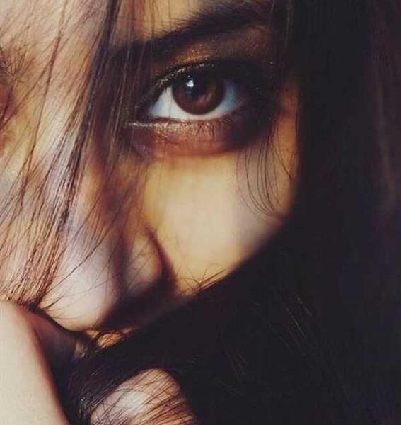 عکس دخترانه گریه دار بدون متن
