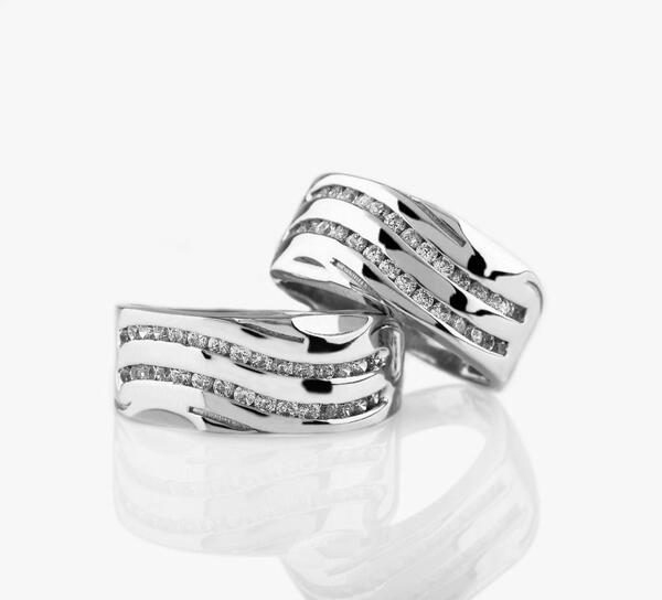 عکس حلقه ازدواج سفید