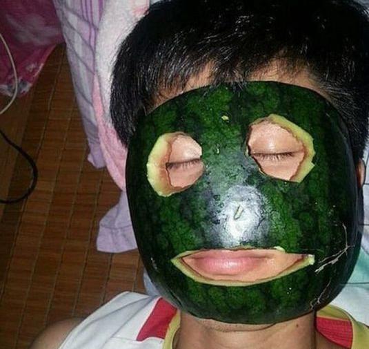 عکس صورتک خنده دار