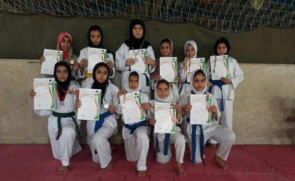 عکس ثمین داوری