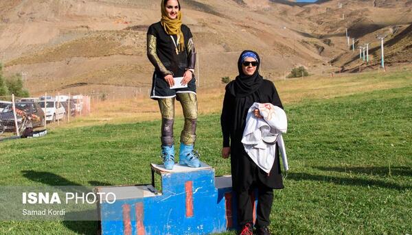 عکس ثمین داوری