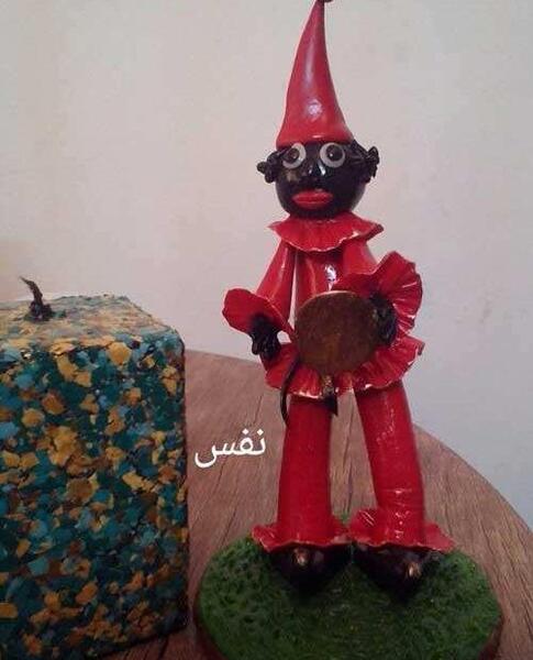عکس حاجی فیروز با مقوا