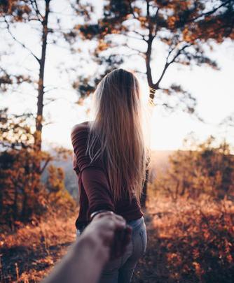 عکس ژست دونفره پاییزی