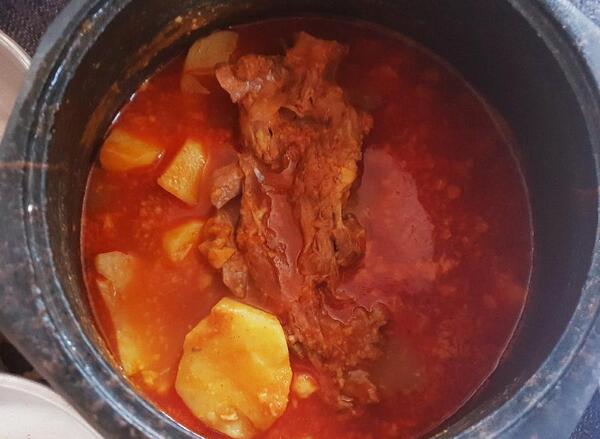 عکس ابگوشت تو قابلمه