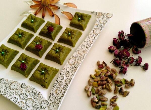 عکس حلوا پسته
