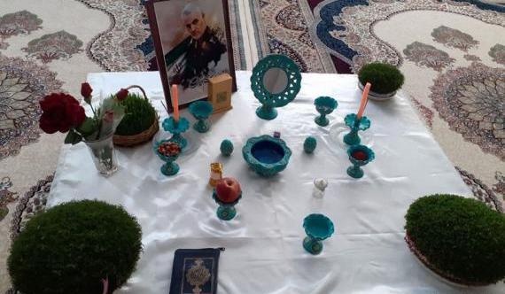 عکس سفره هفت سین با عکس حاج قاسم سلیمانی
