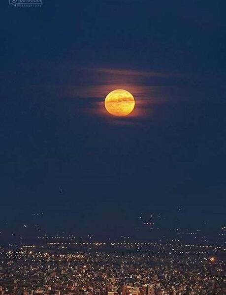 عکس آسمان زیبا در شب