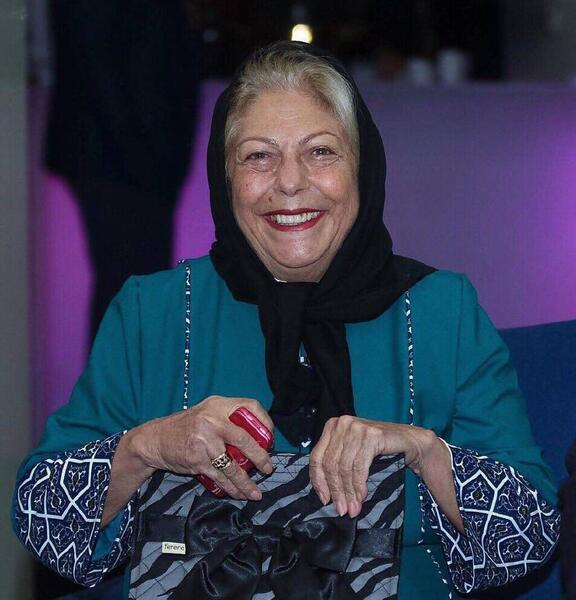 عکس جدید ثریا قاسمی و پسرش