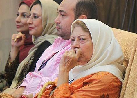 عکس جدید ثریا قاسمی و پسرش
