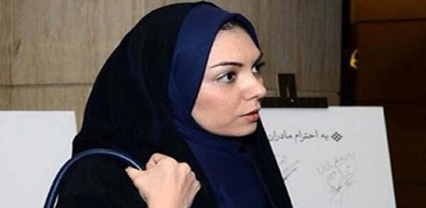 عکس ازاده نامداری در پزشک قانونی
