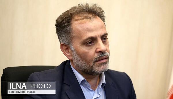 عکس ازاده نامداری در پزشک قانونی