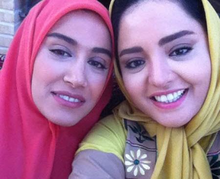 عکس با حجاب نرگس محمدی