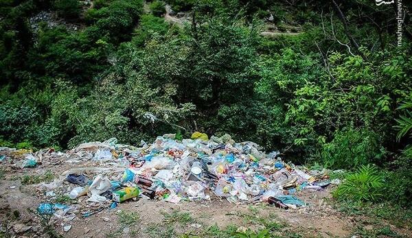 عکس از طبیعت پر از زباله